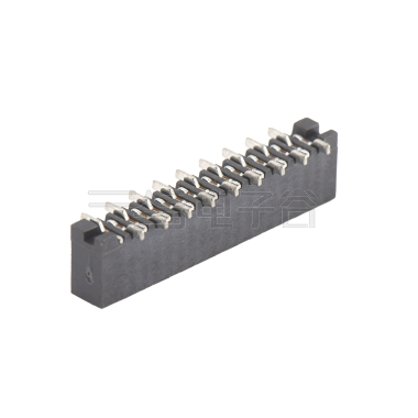Pitch 1.00mm 180° C型 单排立贴 正脚 18Pin 黑色